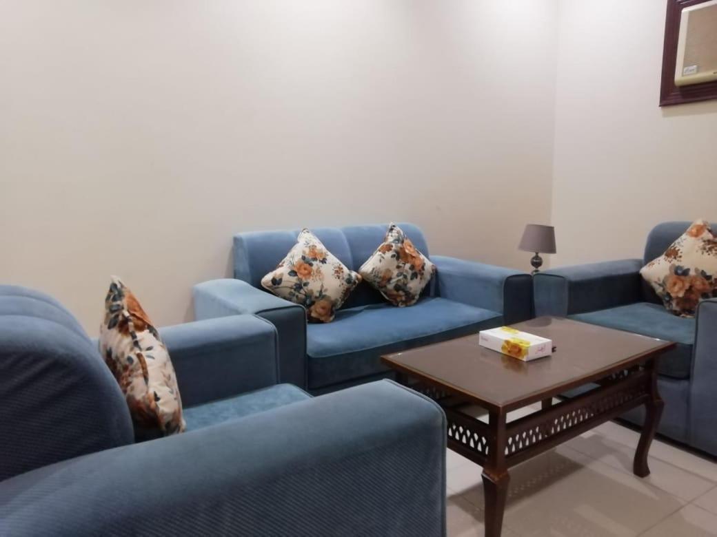 Rozana For Monthly And Yearly Rent Jidda Exteriör bild