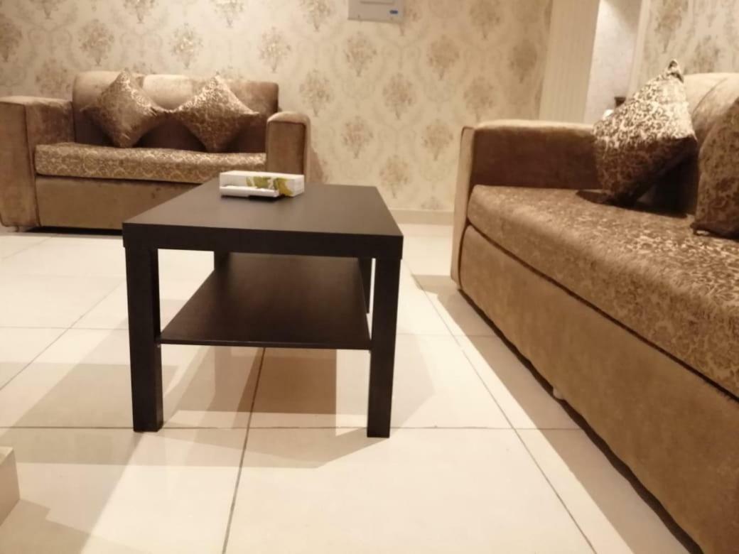 Rozana For Monthly And Yearly Rent Jidda Exteriör bild